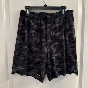 Lululemon Surge Short *Liner 6" Variegated Mesh Camo Black